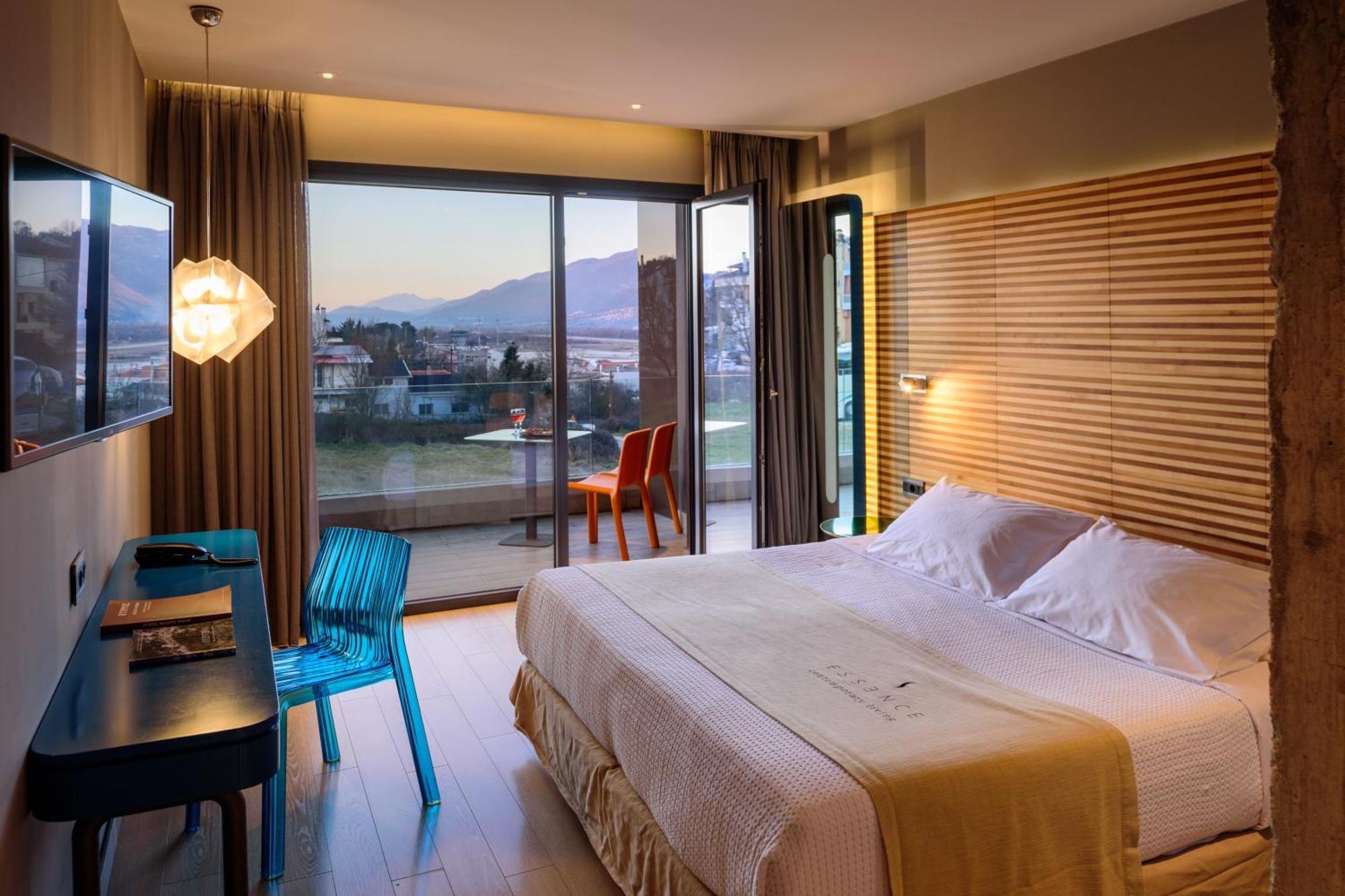 Essence Hotel Janina Zewnętrze zdjęcie